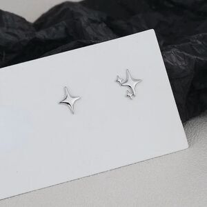 Silver Asymmetric Four-pointed Star Earrings NWT